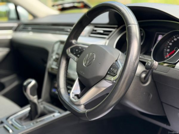 2022  Volkswagen Passat 2.0 TDI 150HP Business 387245545