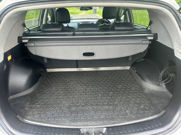 Kia Sportage 2015, low milage , black leather 387261977