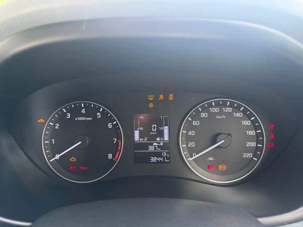 Hyundai i20 2016 DELUXE *** ONLY 52k/MILES*** 387265103