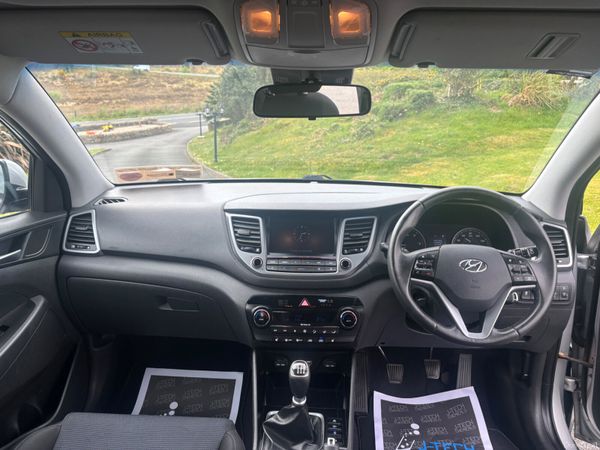 Hyundai Tucson SE Nav 1.7crdi 387340545