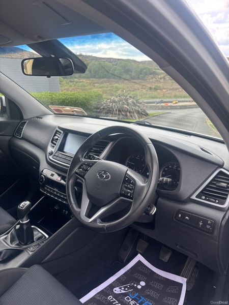 Hyundai Tucson SE Nav 1.7crdi 387340539