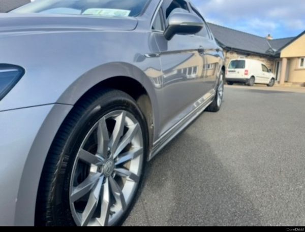 Volkswagen Passat 2.0TDI 150bhp R-Line 387342439