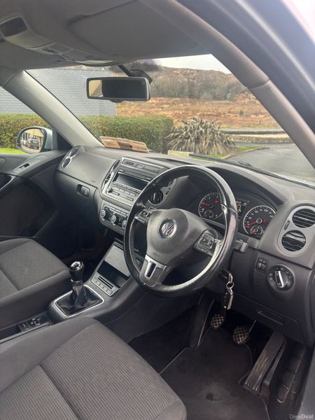 Volkswagen Tiguan 2.0TDI 387342651