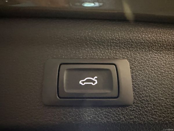 191 Audi Q3 2Ltr TDi SE Auto 387353071