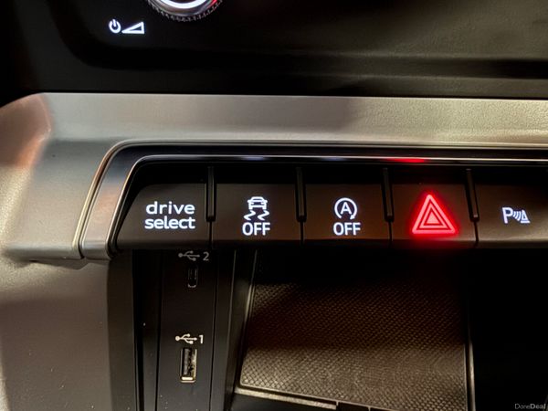 191 Audi Q3 2Ltr TDi SE Auto 387353033