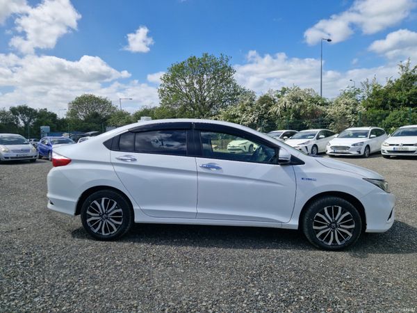 2018 Honda Grace Hybrid | High Spec 387355389