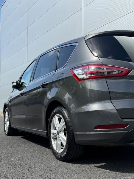 Ford S-Max Titanium Full Leather 7Seat 387356859