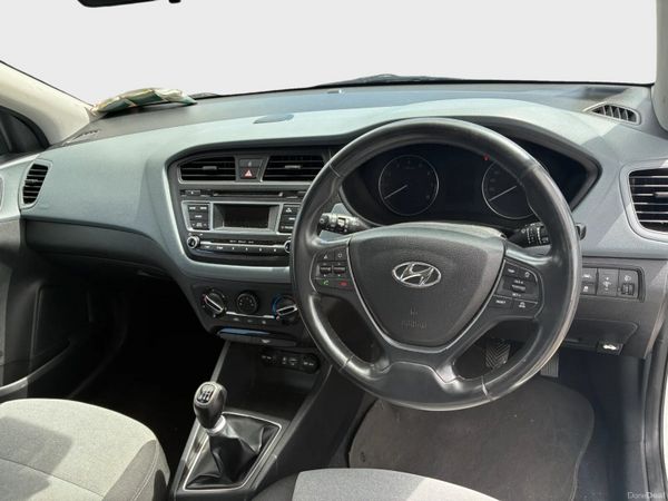 HYUNDAI I20 DELUXE 5DR 387357491