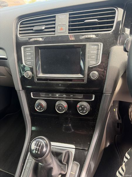 Volkswagen Golf 2013 387357919