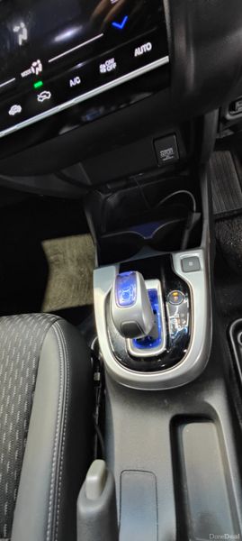 2015 Honda Fit 1.5 Petrol Hybrid- Lowest Milage 387366959
