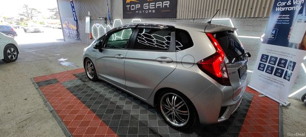 2015 Honda Fit 1.5 Petrol Hybrid- Lowest Milage 387366975