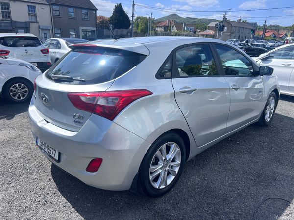 2015 HYUNDAI I30 1.6d DELUXE LOW KMS 387367679