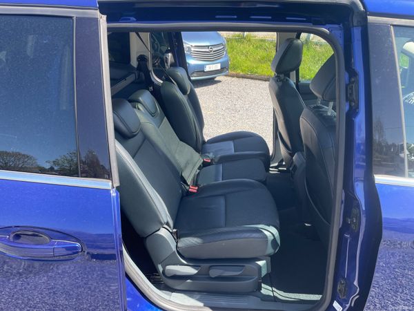 Ford Grand C-Max 2015 7 seater 387375439