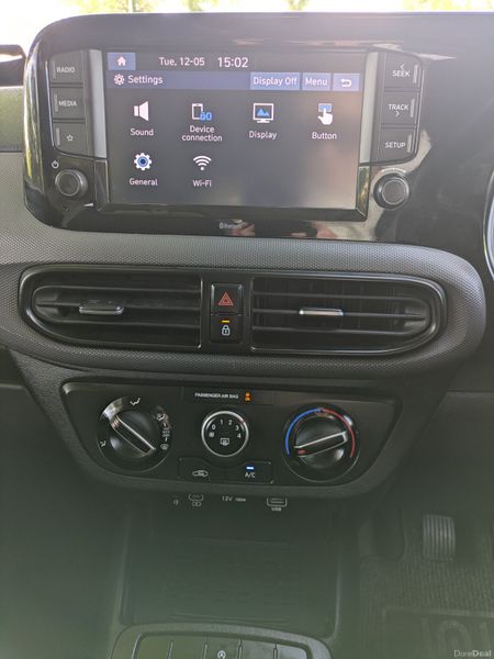 Hyundai i10 Deluxe Plus 2023 387377491
