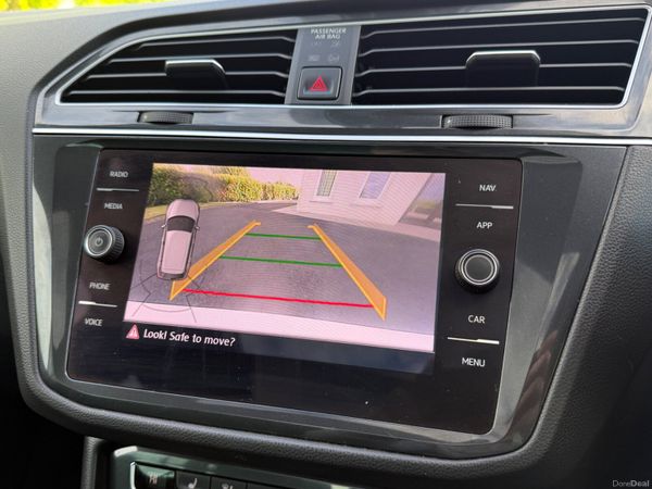 2019 Volkswagen Tiguan R-Line Panoramic Sunroof 387302117
