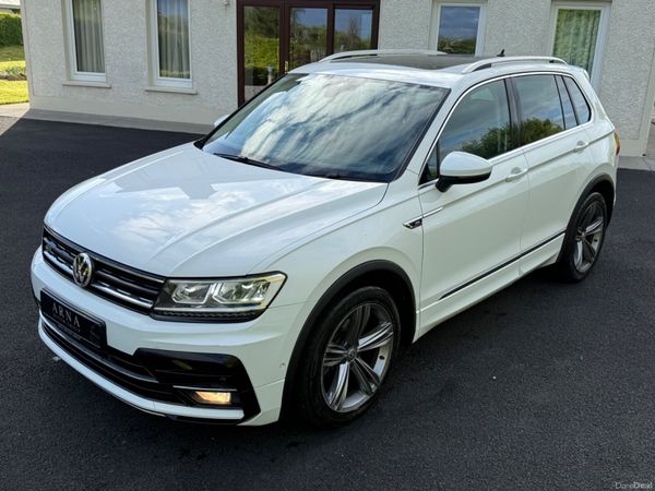 2019 Volkswagen Tiguan R-Line Panoramic Sunroof 387302127