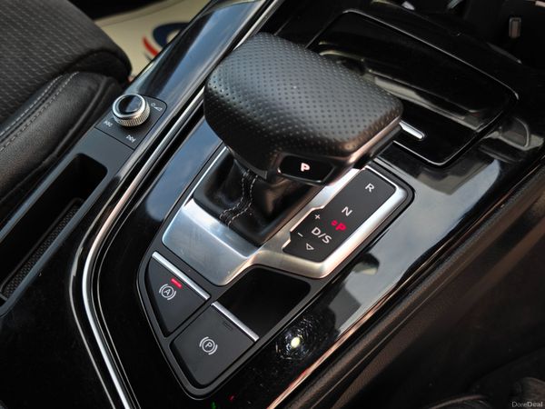 AUDI A4 2021 NAVARRA BLUE BLACK EDITION 387318117