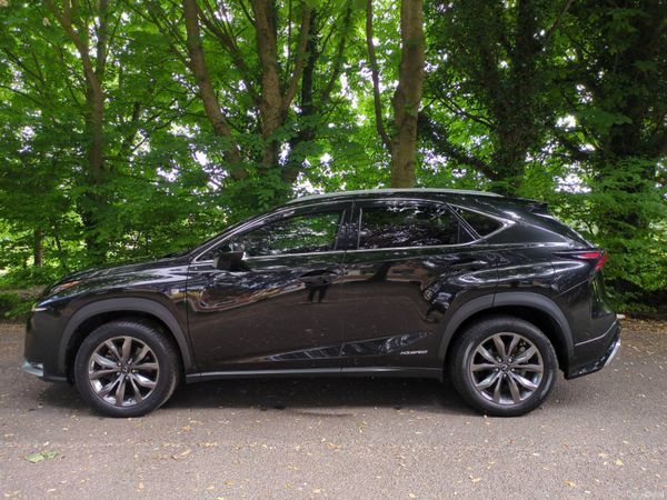 2015 Lexus NX300H Fsport * LOW KMS* 387332671