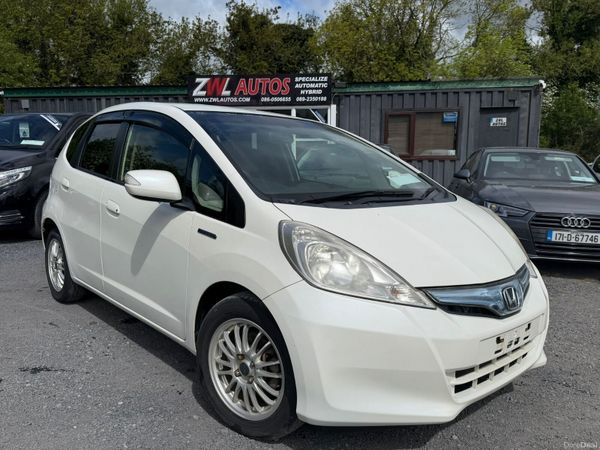 13 HONDA FIT LEATHER SEATS HYBRID 387442347