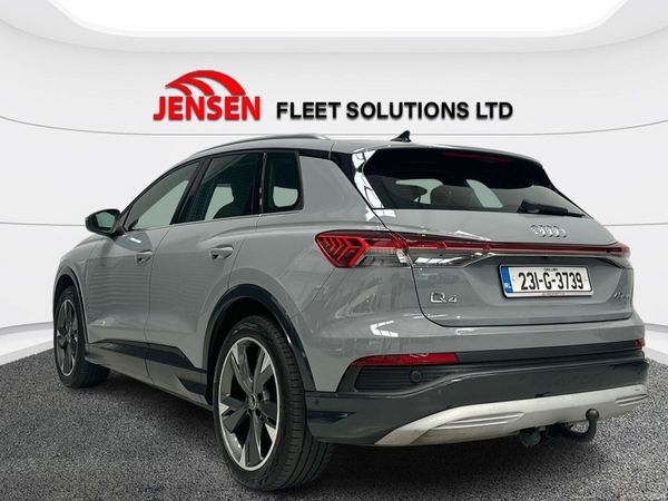 Audi Q4 e-tron 40 Sport SUV w/ Extras Larger Range 387444491