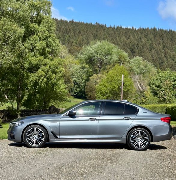 182 BMW 530e M-Sport-Technology Pack Mint 387454001