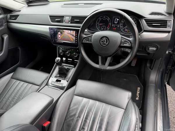 Now Reserved! Excellent Condition Skoda Superb! 387459507
