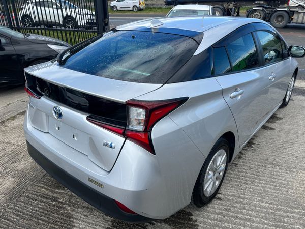 TOYOTA PRIUS 2020, 1.8 HYBRID AUTO LOW KMS 387463291