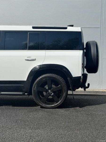 Land Rover Defender 2021 387487961