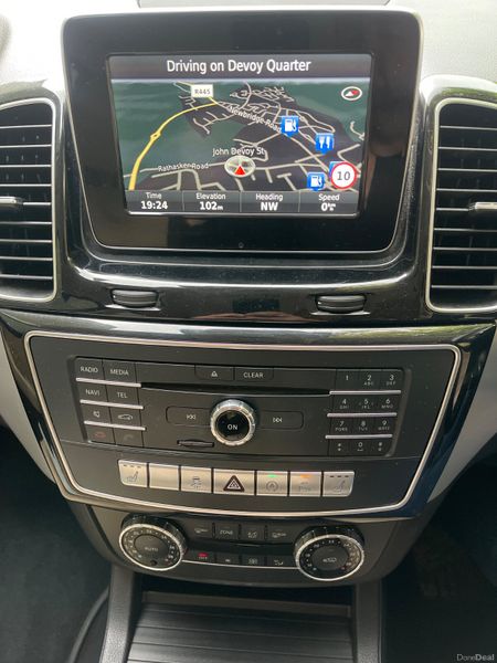 162  Mercedes-Benz GLE 250d Auto – Luxury SUV 387491621