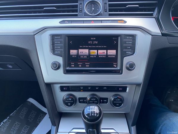Volkswagen Passat 2015 387426011