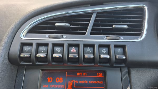 Peugeot 3008 1.6Hdi Auto  Low Km New Nct 387430103