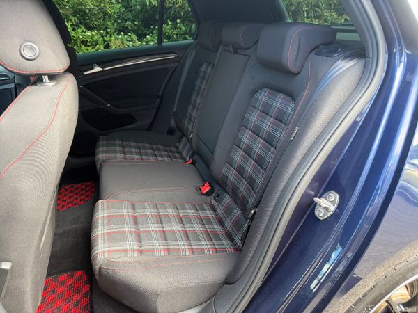 Volkswagen Golf GTI Automatic 387559539