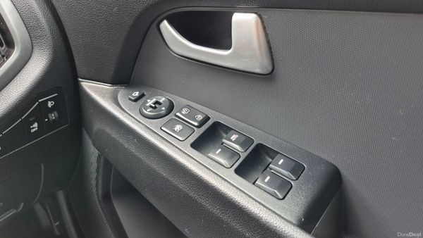2015 Kia Sportage  1.7 CRDI LEATHER 387572265