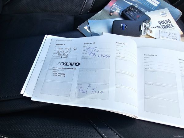 VOLVO XC60 R-DESIGN // EXCELLENT SERVICE HISTORY 387587901