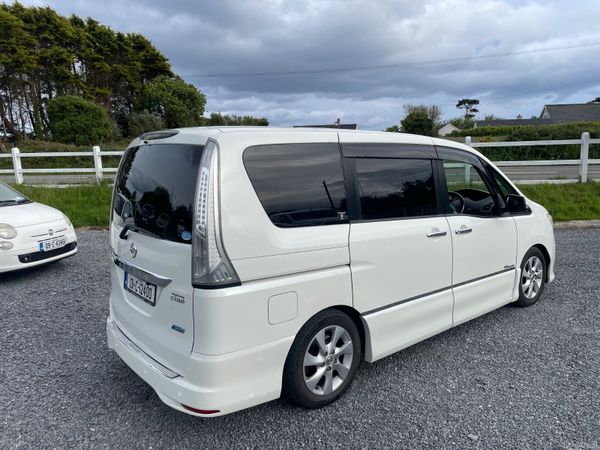 Nissan Serena 2013 hybrid 8 seater 387591403