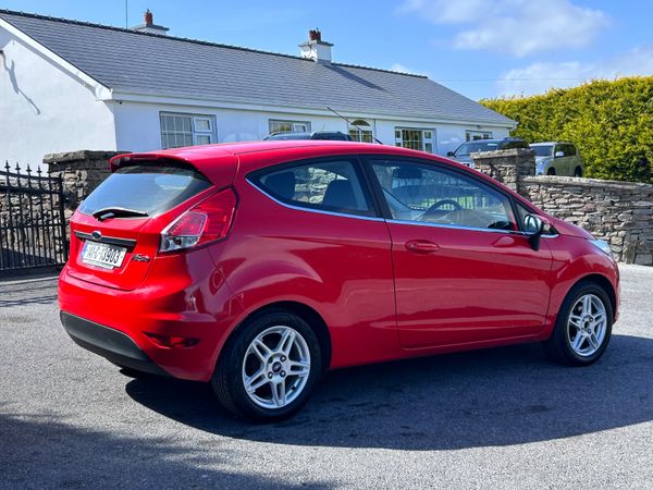 2014 Ford Fiesta Argento Zetec 1.25 387502459