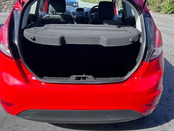 2014 Ford Fiesta Argento Zetec 1.25 387502473