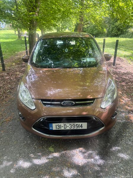 2013 Ford C-Max TITANIUM, 2 of 24