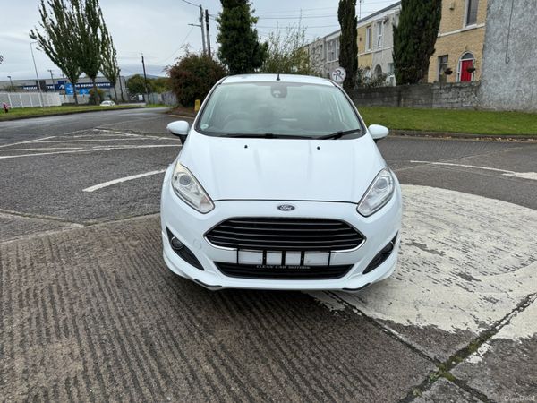 FORD FIESTA 2014 AUTOMATIC 387526247