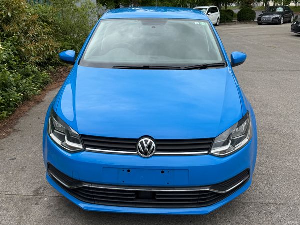Volkswagen Polo Automatic 1.2 387643841