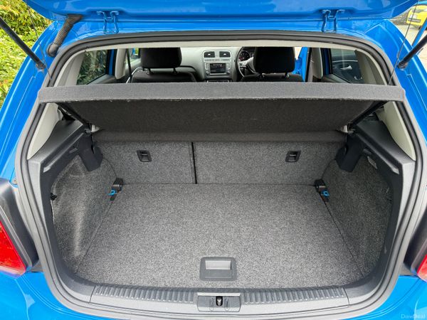 Volkswagen Polo Automatic 1.2 387643829