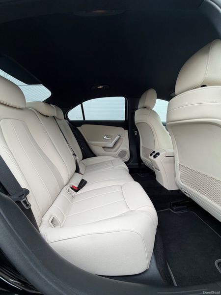 Mercedes-Benz A-Class *Tiny KMs 387655425