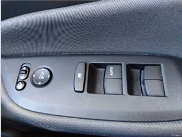 2020 Honda Fit- 1.5 Patrol Hybrid 387679657