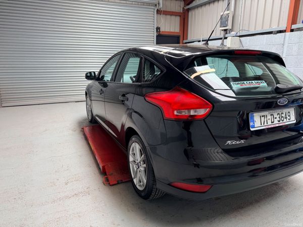 Ford Focus 2017 387685053