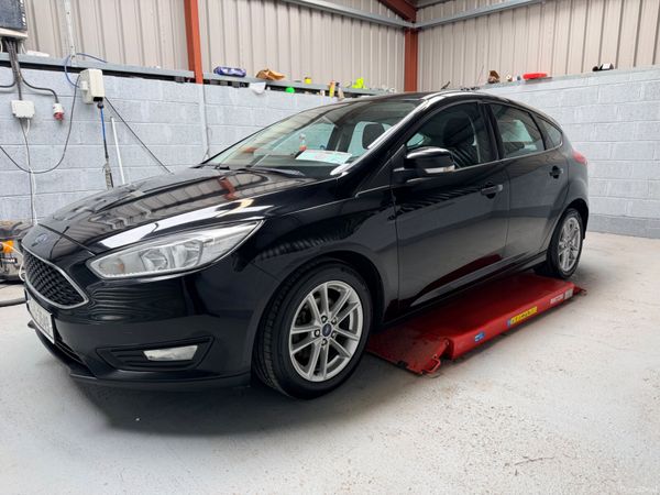 Ford Focus 2017 387685037