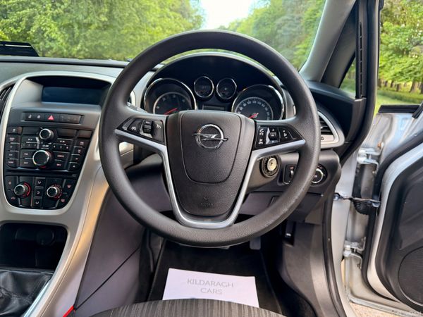 Opel Astra 2011 Diesel 387689161