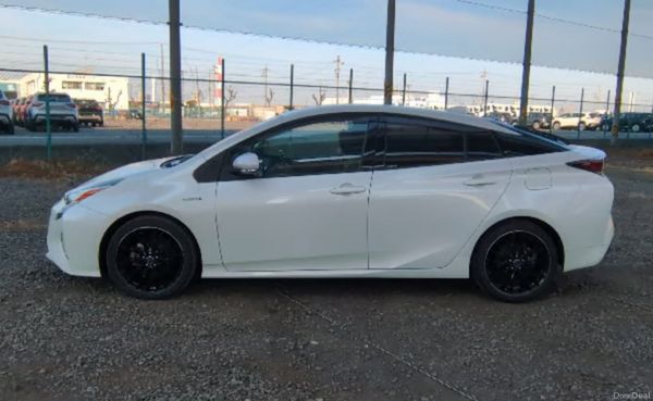 172- Toyota Prius 1.8 Petrol Hybrid 387690943