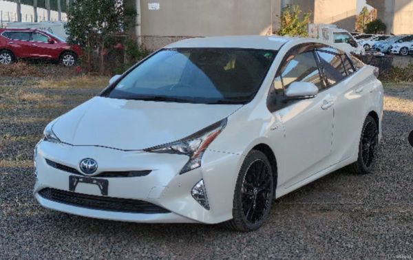 172- Toyota Prius 1.8 Petrol Hybrid 387690953