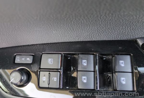 172- Toyota Prius 1.8 Petrol Hybrid 387690969