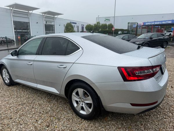 Skoda Superb 2019 Ambition model 387606521